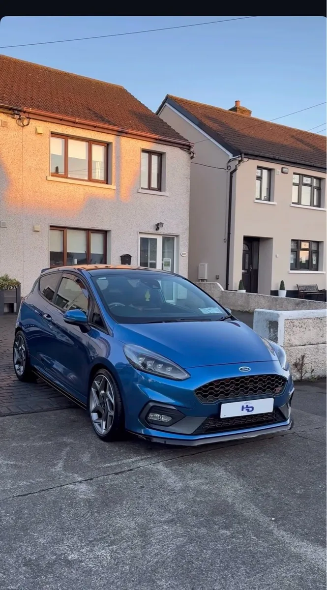 Fiesta ST-3 - Image 1