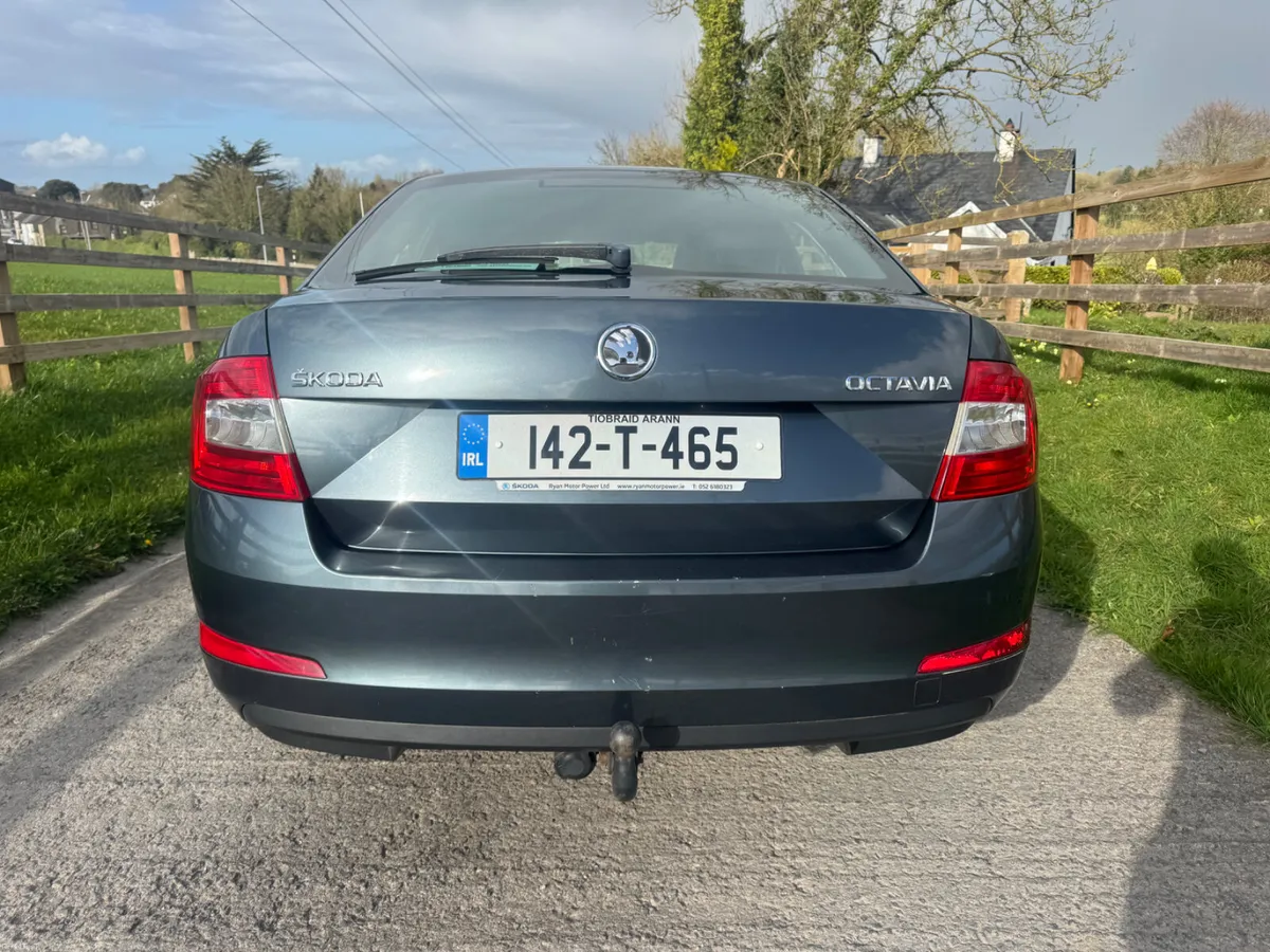 Skoda Octavia 2014,Ambition Model,Warranty - Image 4