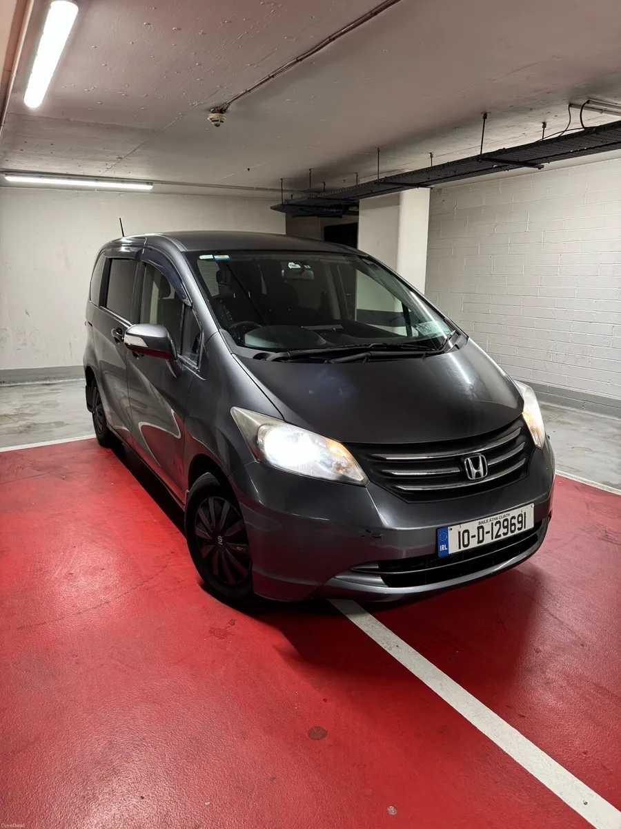 Honda Freed Automatic (NCT & Tax) - Image 1