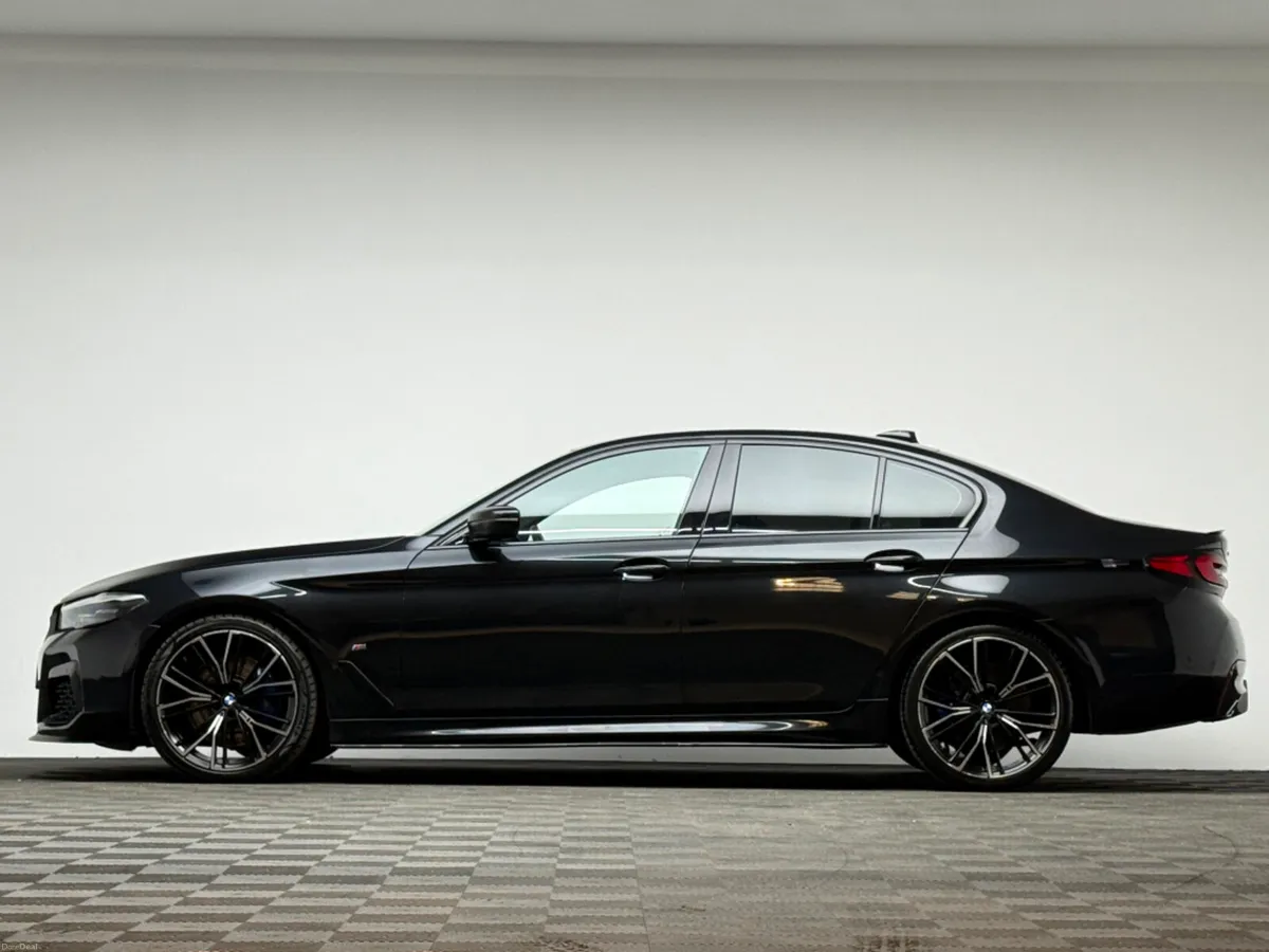 BMW 5-Series 530D M SPORT XDRIVE - Image 4