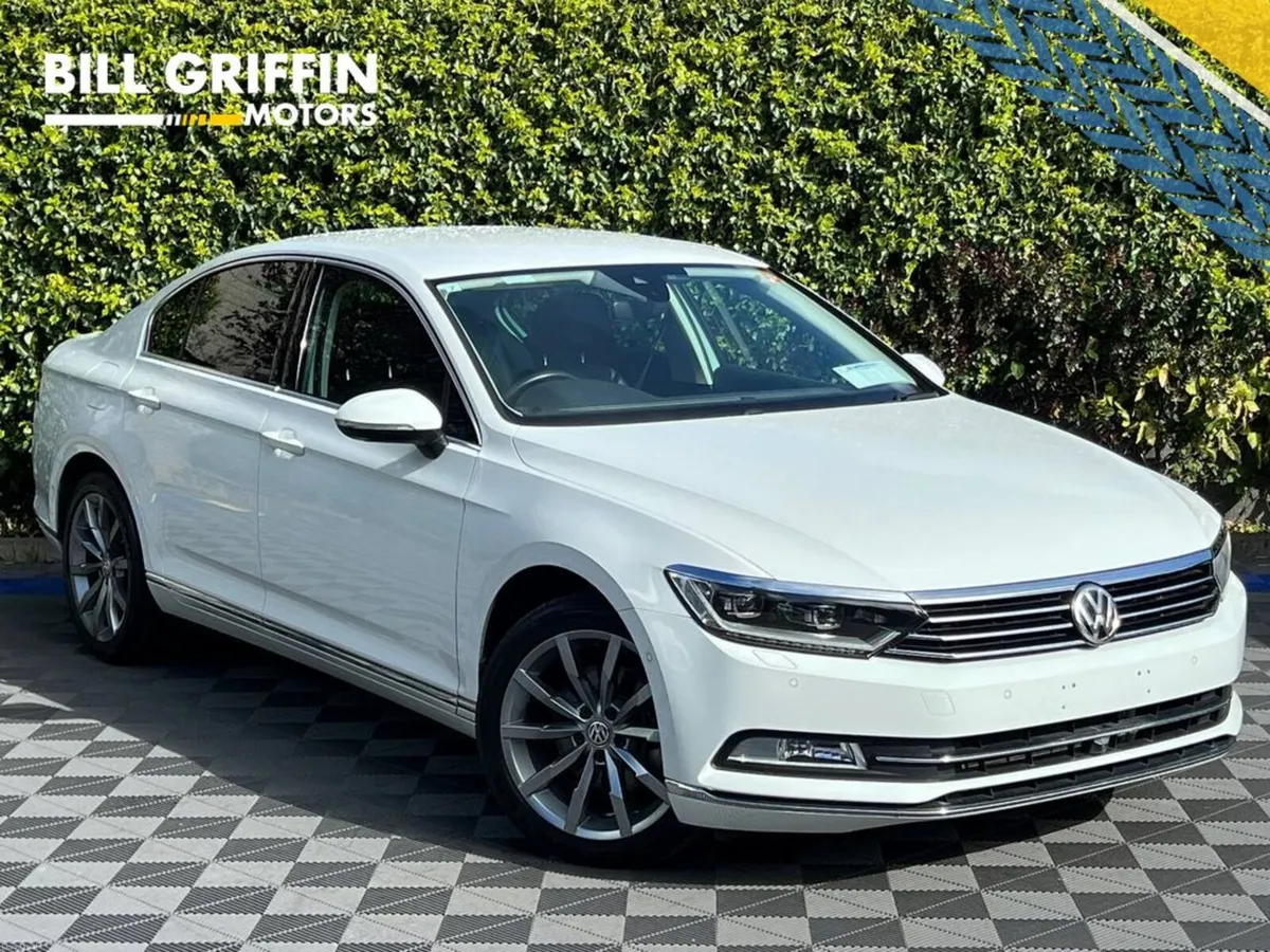Volkswagen Passat HIGHLINE 2.0 TDI AUTO // DRIVER - Image 1