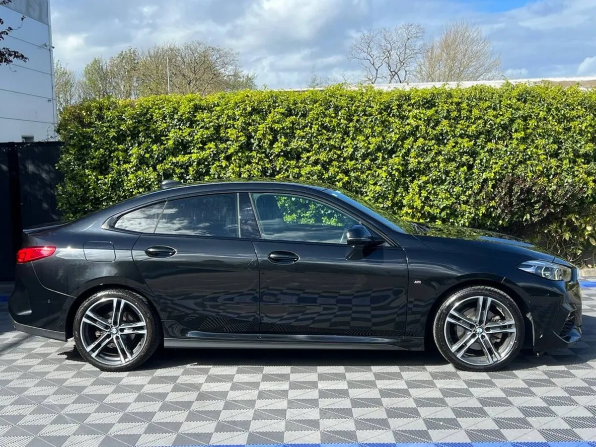 BMW 2-Series 218D M-SPORT 2.0 AUTO // APPLE CARPLA - Image 2