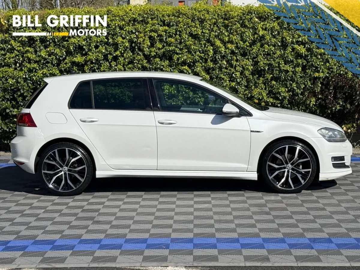 Volkswagen Golf R-LINE PACK 1.2 TSI // NEW 19" DIA - Image 2