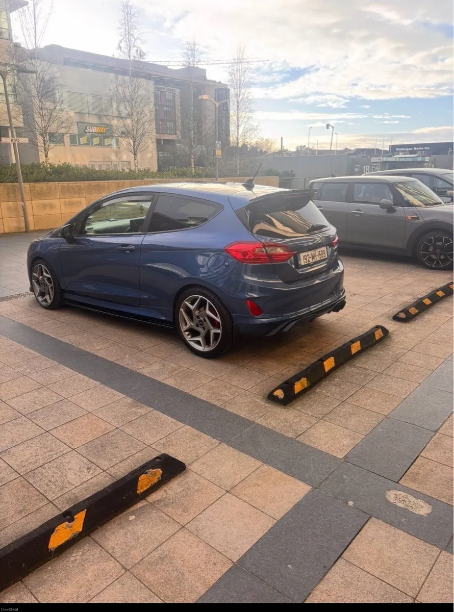 Fiesta ST-3 - Image 4