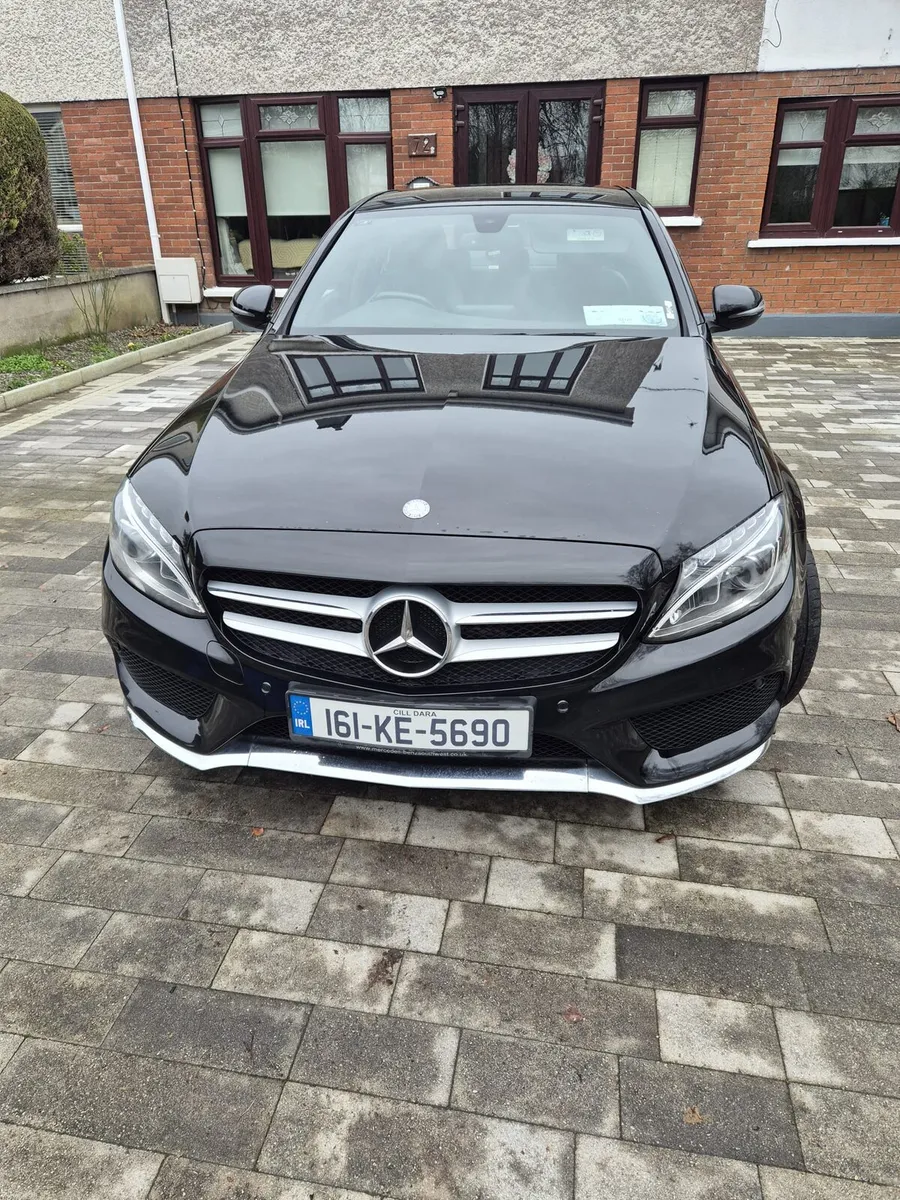 C220d AMG Line - Image 1