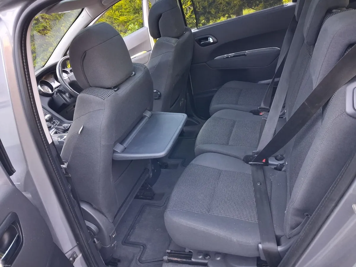 Peugeot 5008 2016 - Image 4