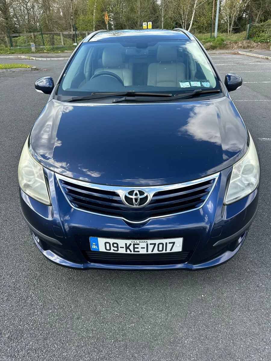 Toyota Avensis T4 Estate - Image 1