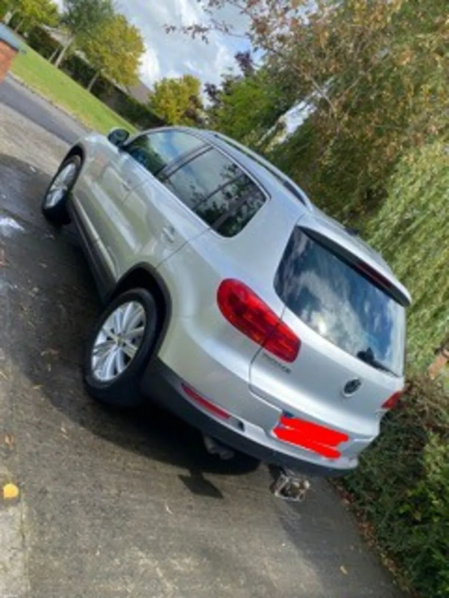 VW Tiguan 2016 2.0TDI LOW MILEAGE - Image 4
