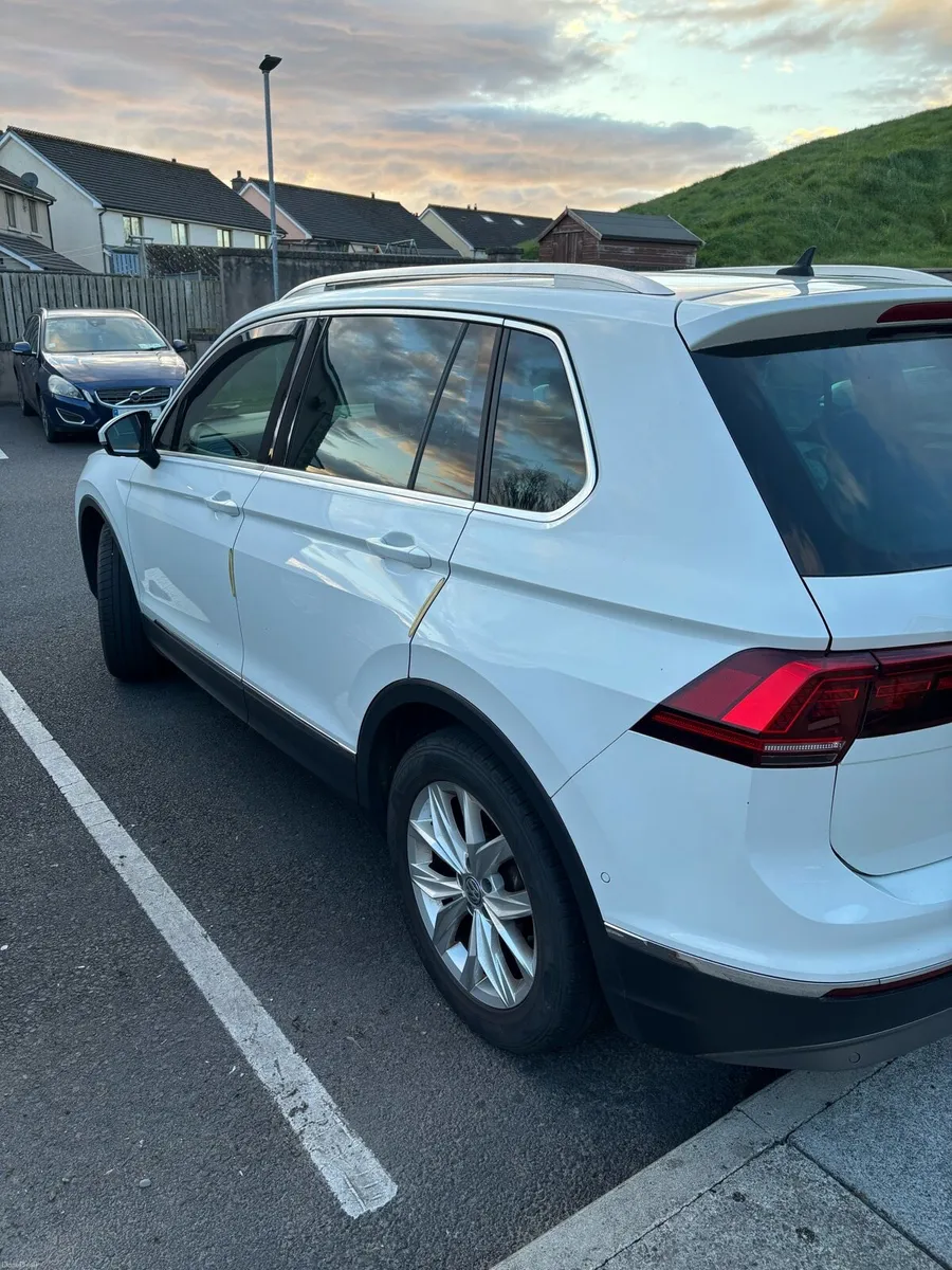 Volkswagen Tiguan 171 2.0 diesel - Image 4
