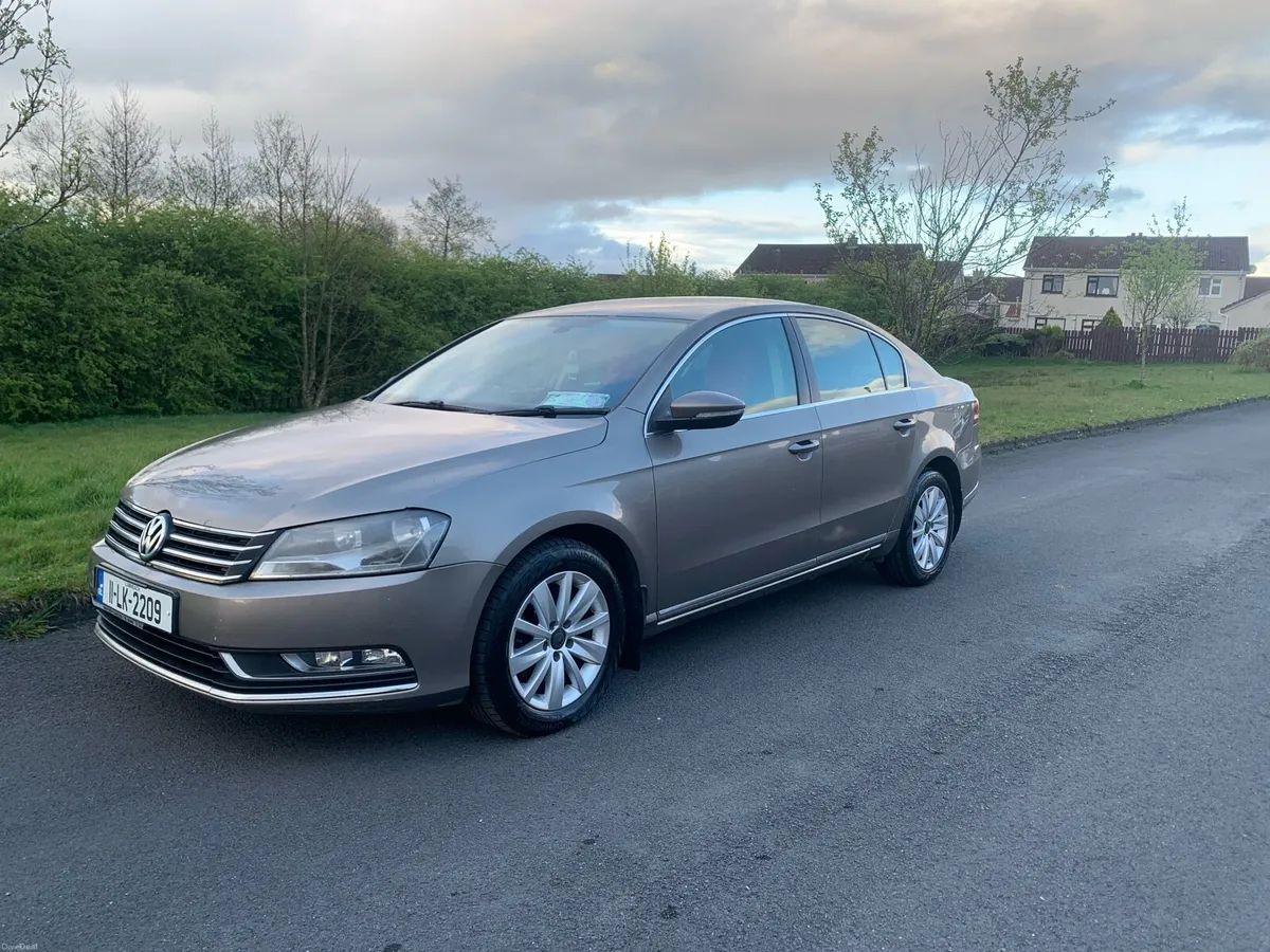 2011 Volkswagen Passat 1.6 Diesel - Image 1