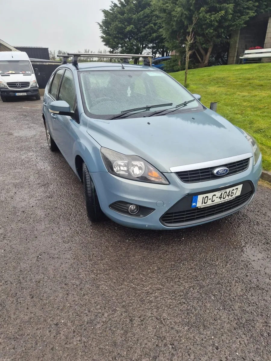 Ford Focus 2010 - Image 4