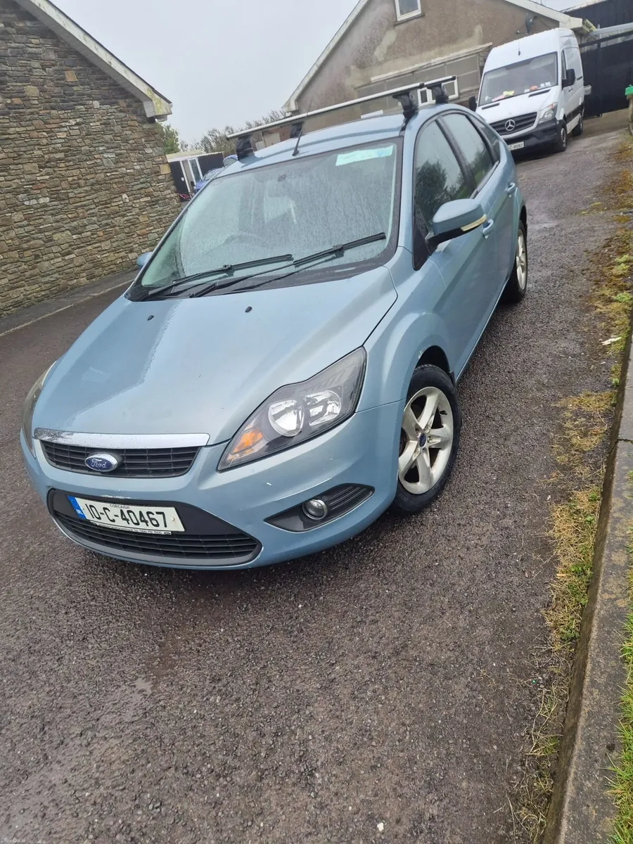 Ford Focus 2010 - Image 5