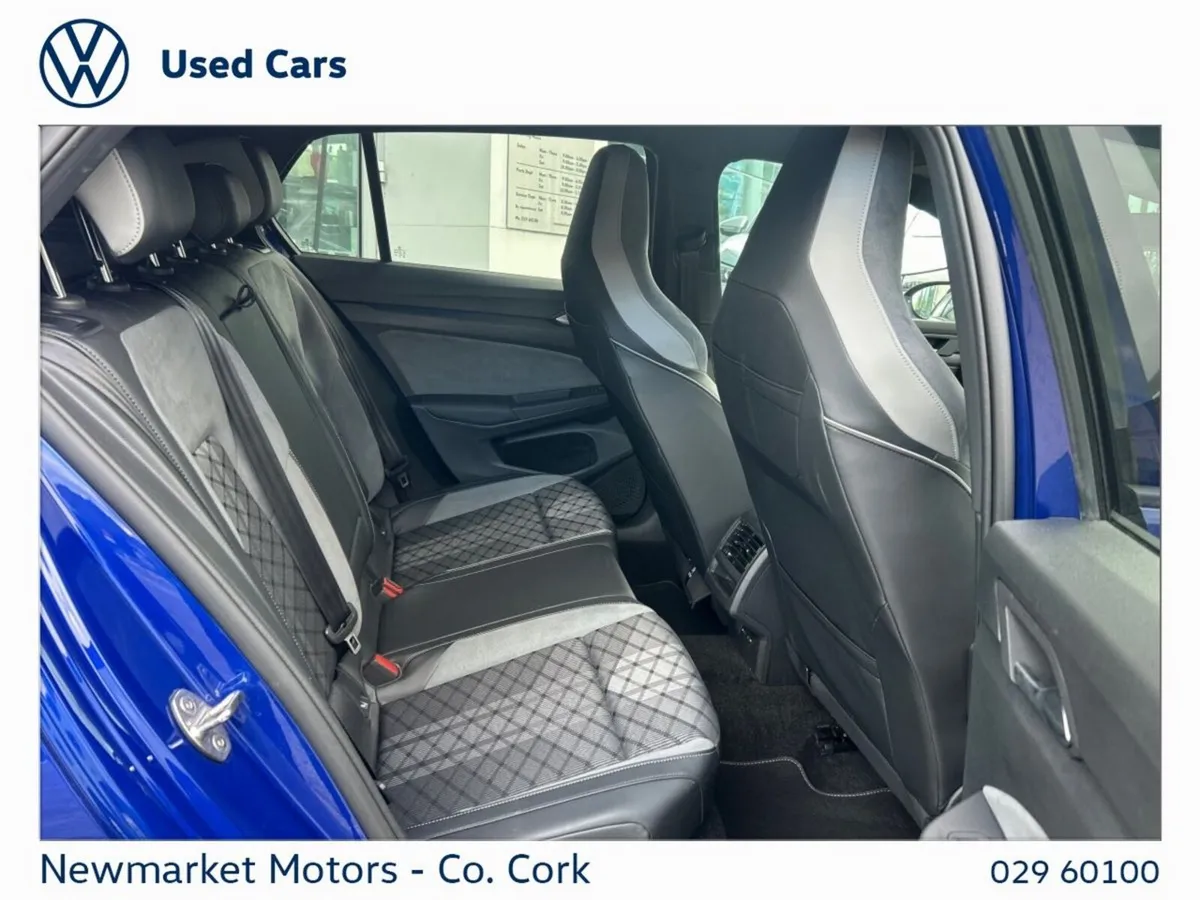 Volkswagen Golf R-LINE 2.0TDI 150BHP DSG HIGH SPEC - Image 3