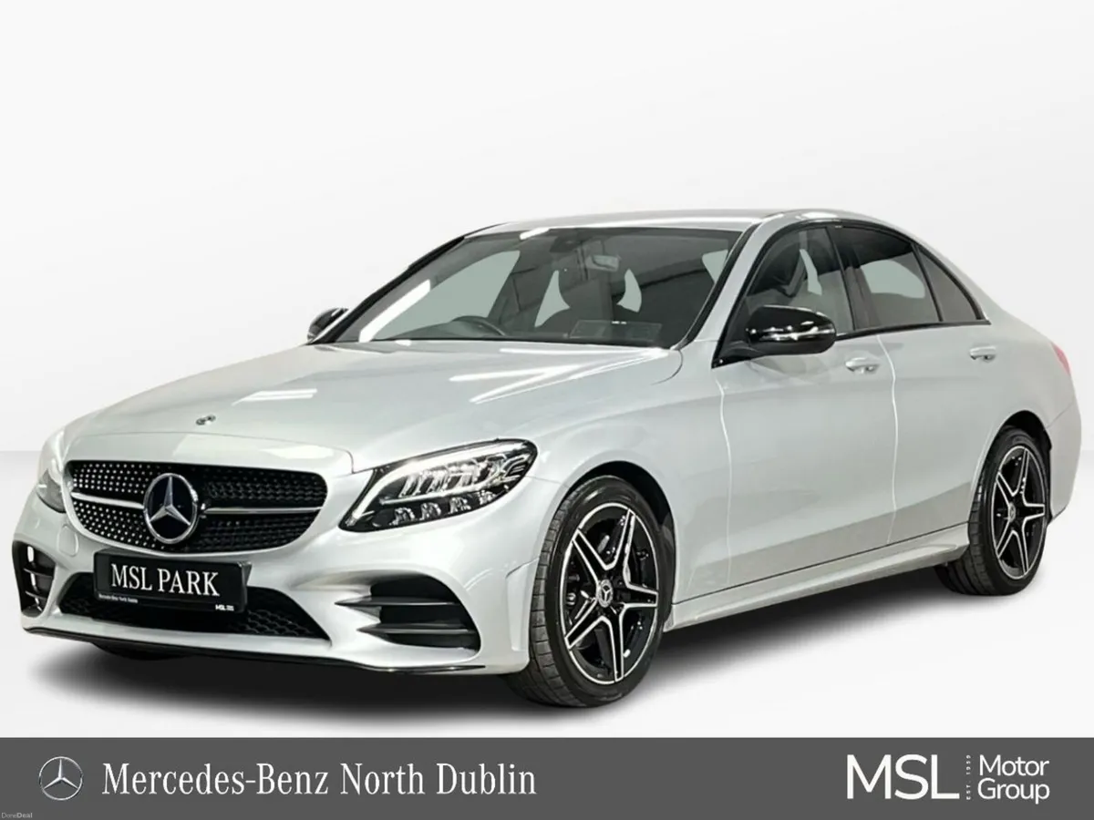 Mercedes-Benz C-Class C200 Avantgarde - Reversing - Image 1