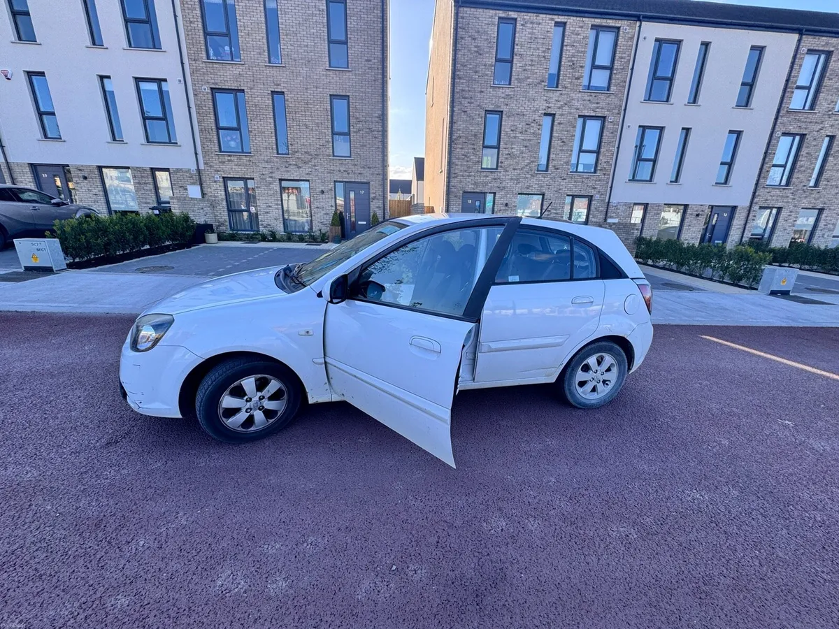 Kia rio strike - Image 2