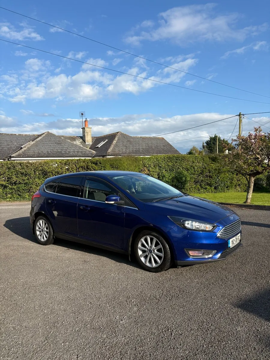 Ford focus (titanium high spec) - Image 1