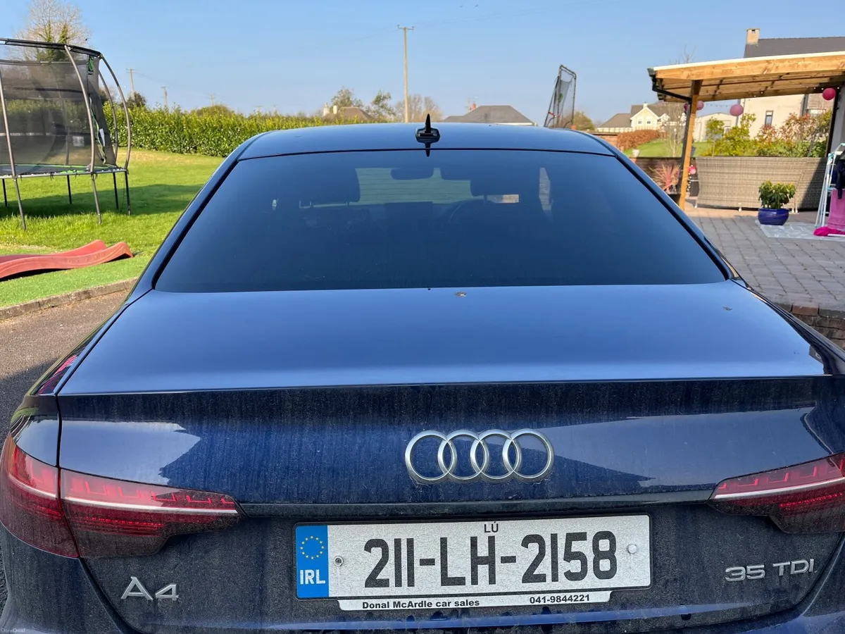 Audi A4 2021 - Image 3
