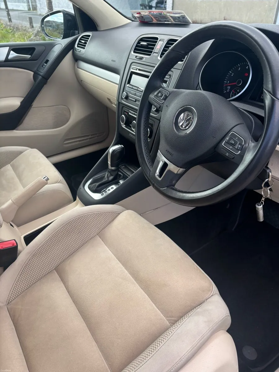 2011 VW Golf Highline - Automatic with Luxury trim - Image 2