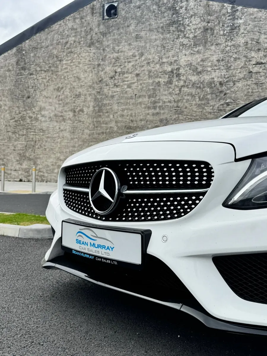 Mercedes-Benz C-Class 2017 - Image 3