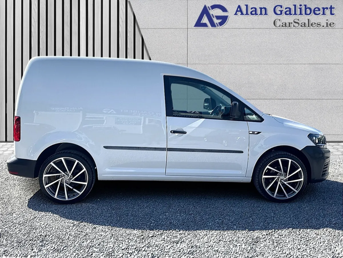 Volkswagen Caddy PV TDI 75HP MANUAL 5SPEED 5DR - Image 3