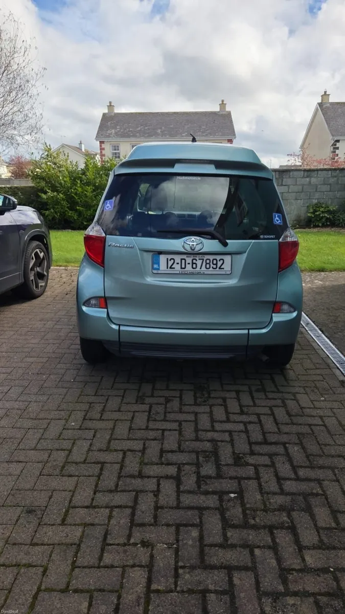 Toyota Ractis 2012 Automatic - Image 4