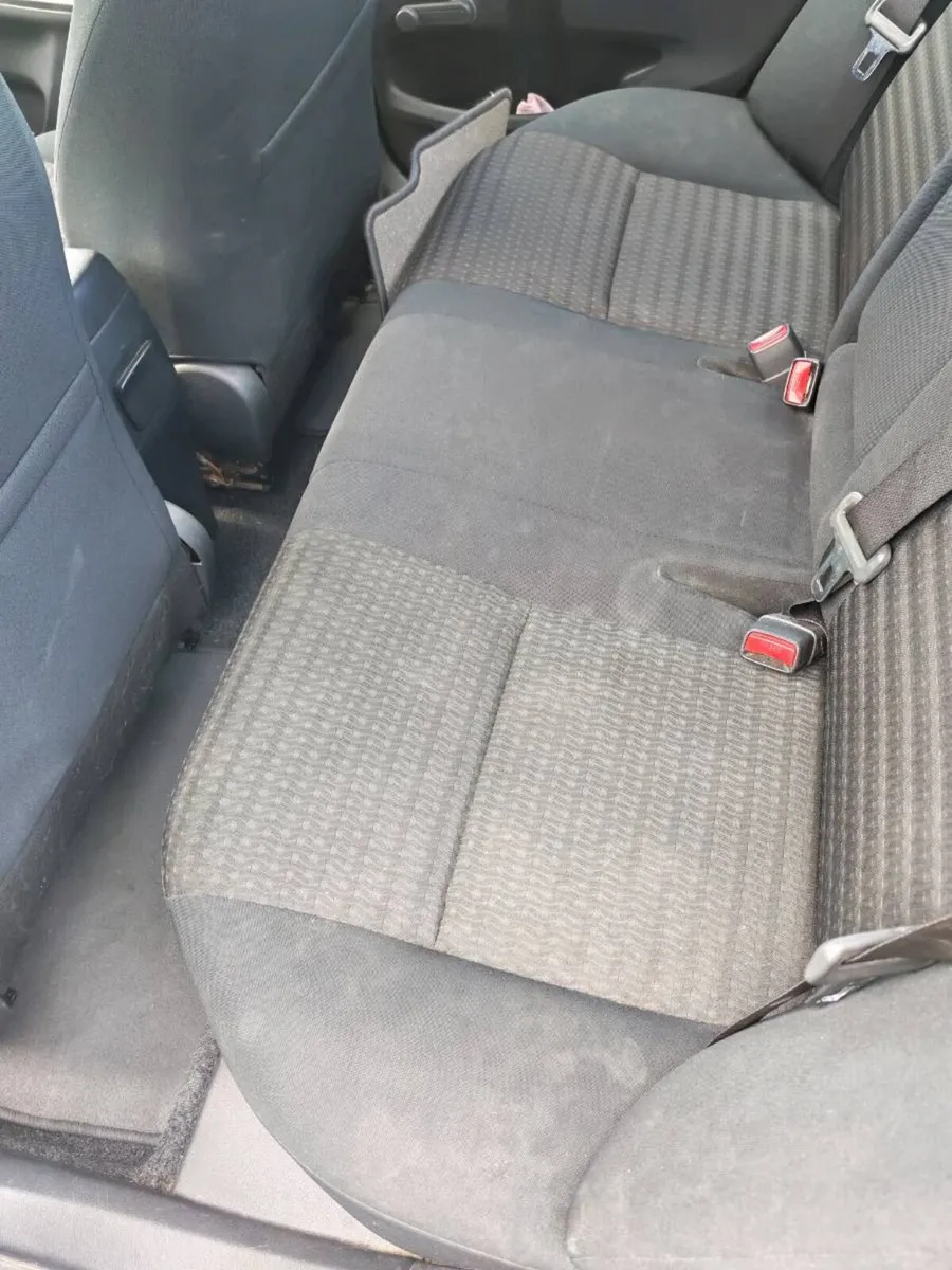 Toyota corolla for sale - Image 4