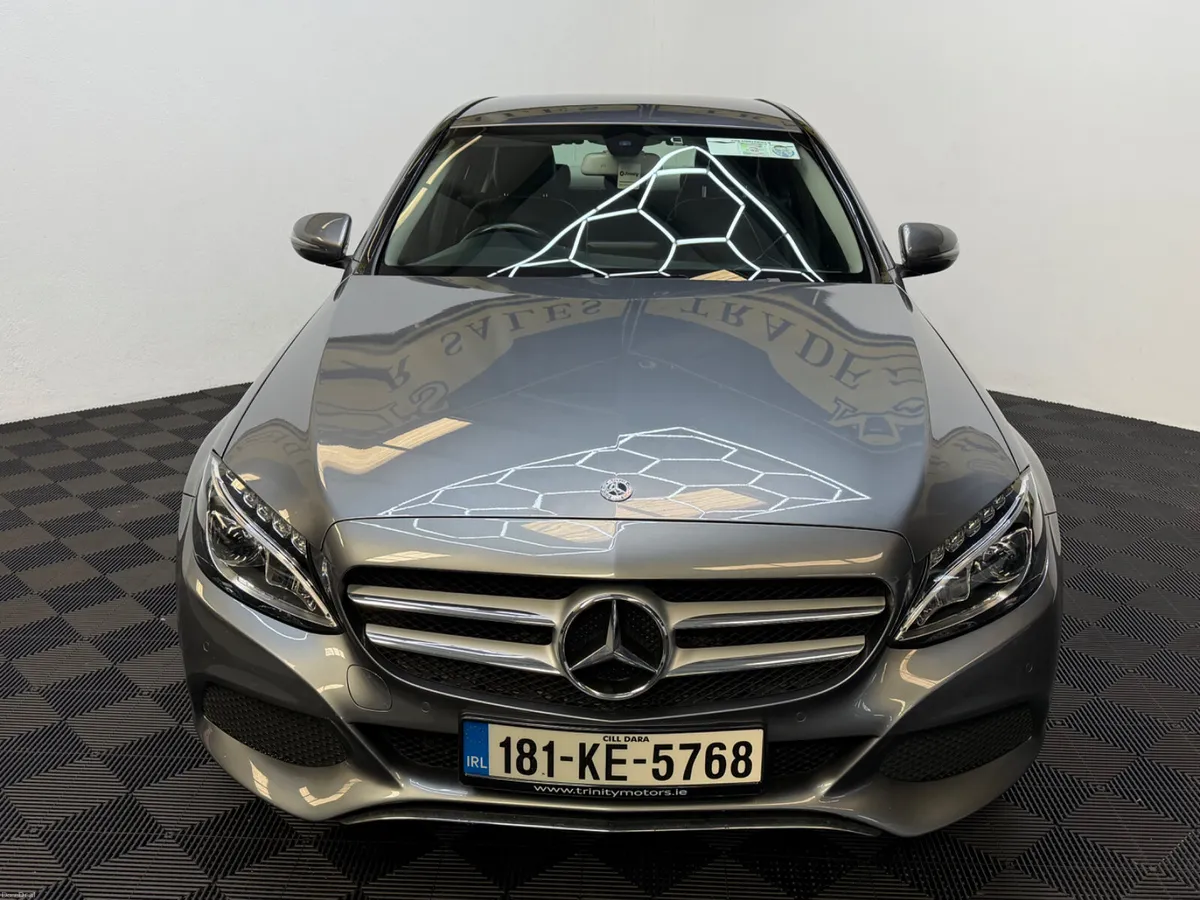 2018 Mercedes-Benz C-Class C350 AVANTGARDE LOW KM - Image 3