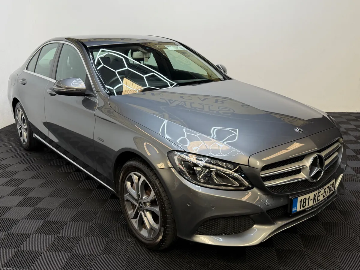 2018 Mercedes-Benz C-Class C350 AVANTGARDE LOW KM - Image 2