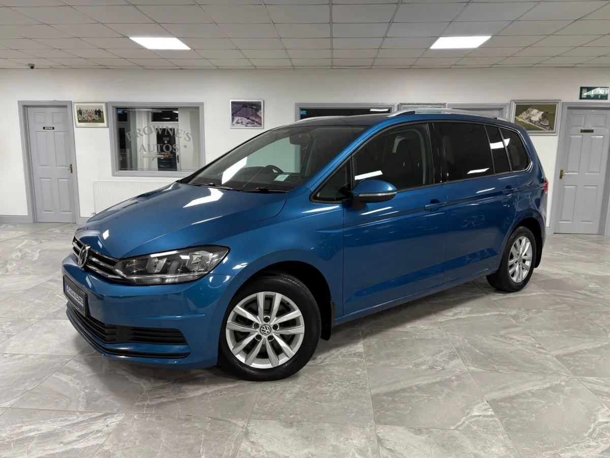 2019 (192)  Volkswagen Touran 7 Seater Comfortline - Image 1