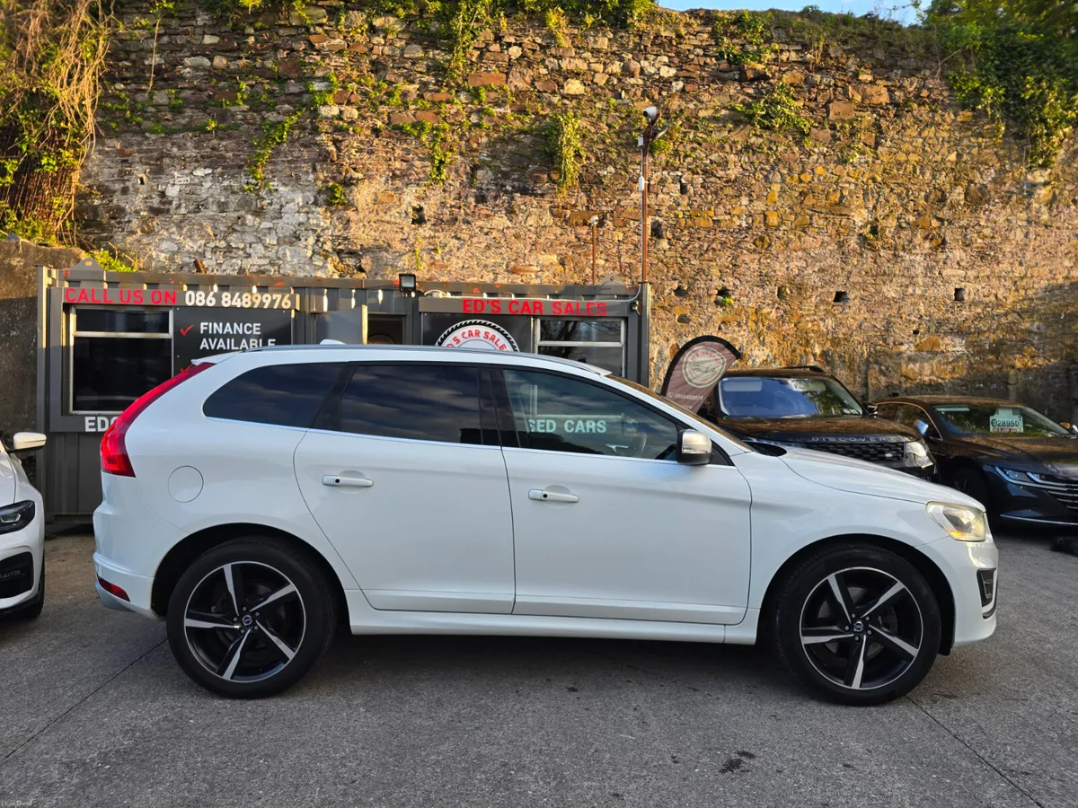 Volvo XC60 R-Design T5 2.0 Turbo Petrol 245 BHP - Image 3