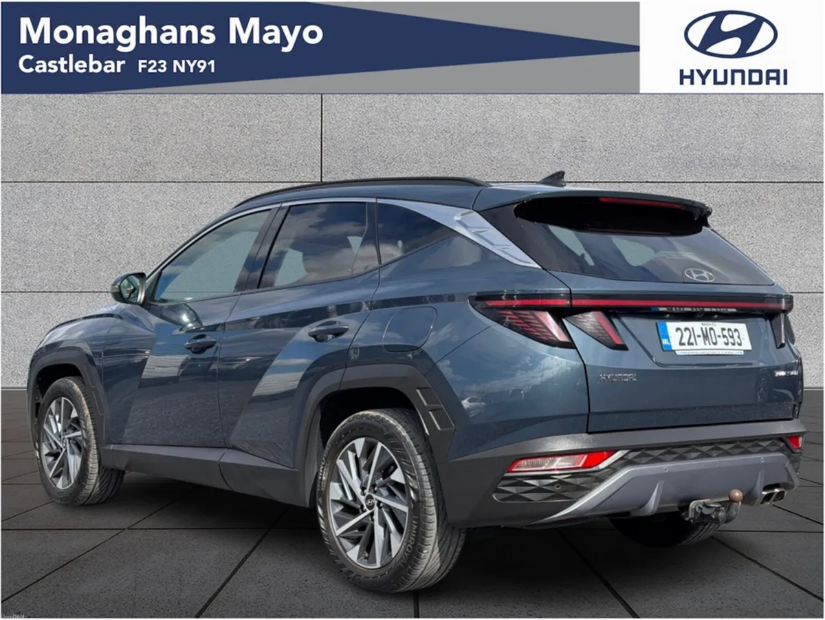 Hyundai Tucson EXECUTIVE PLUS DIESEL 5DR - Image 3