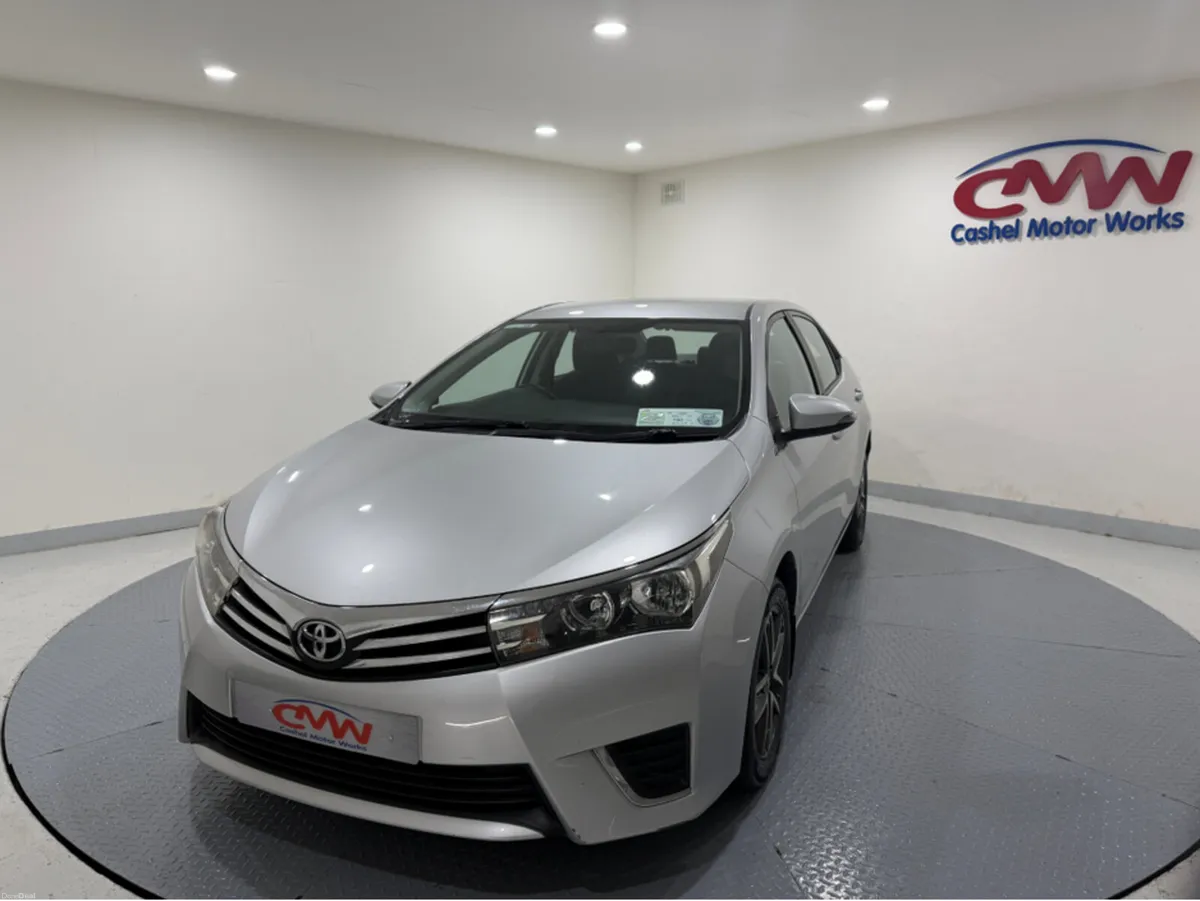 Toyota Corolla 1.3 AURA 4DR SALOON**NICE CLEAN CAR - Image 3