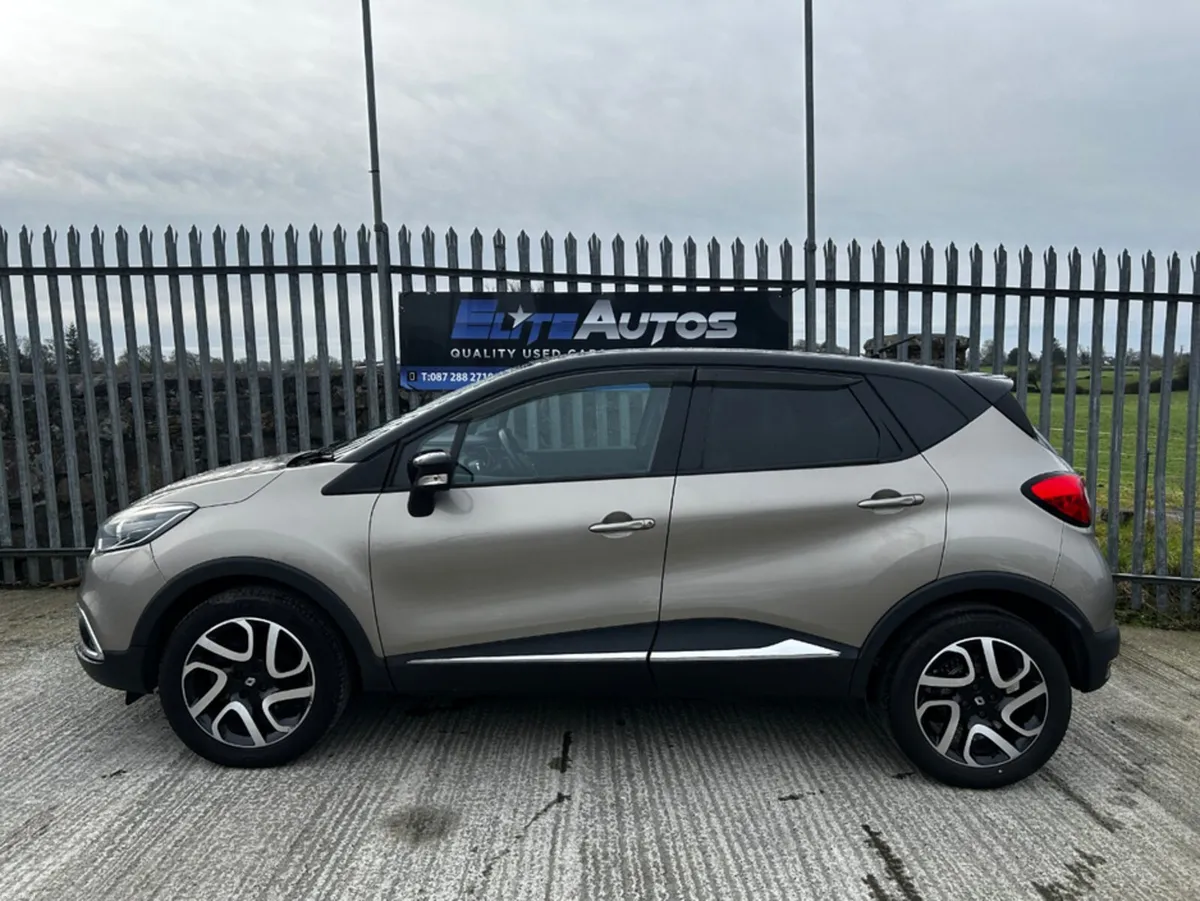 Renault Captur 1.2 TCE Petrol Automatic - Image 3
