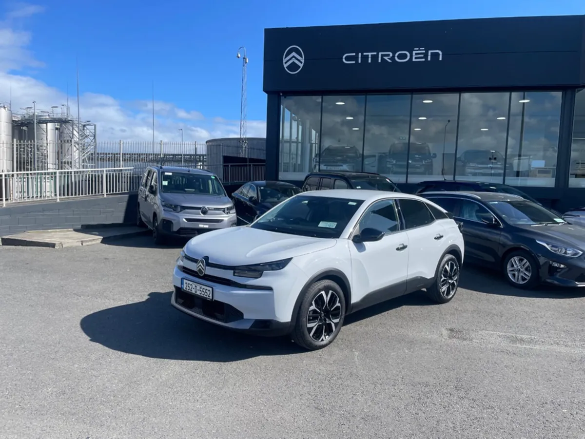 Citroen C4 YOU 100 MHEV COMMERCIAL // EX DEMO VAN - Image 5
