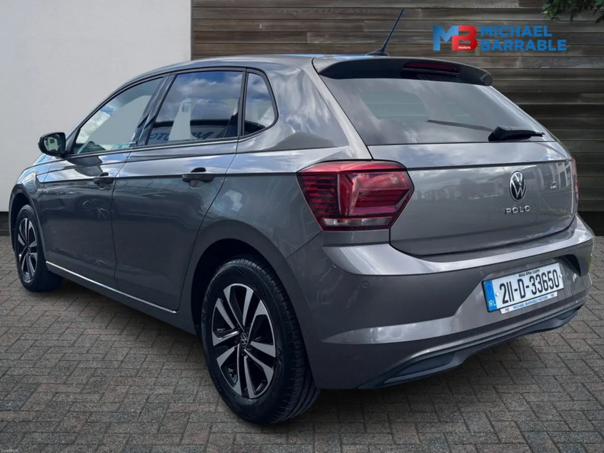 Volkswagen Polo UNITED 1.0 MANUAL 5SPEED 80HP 5DR - Image 4