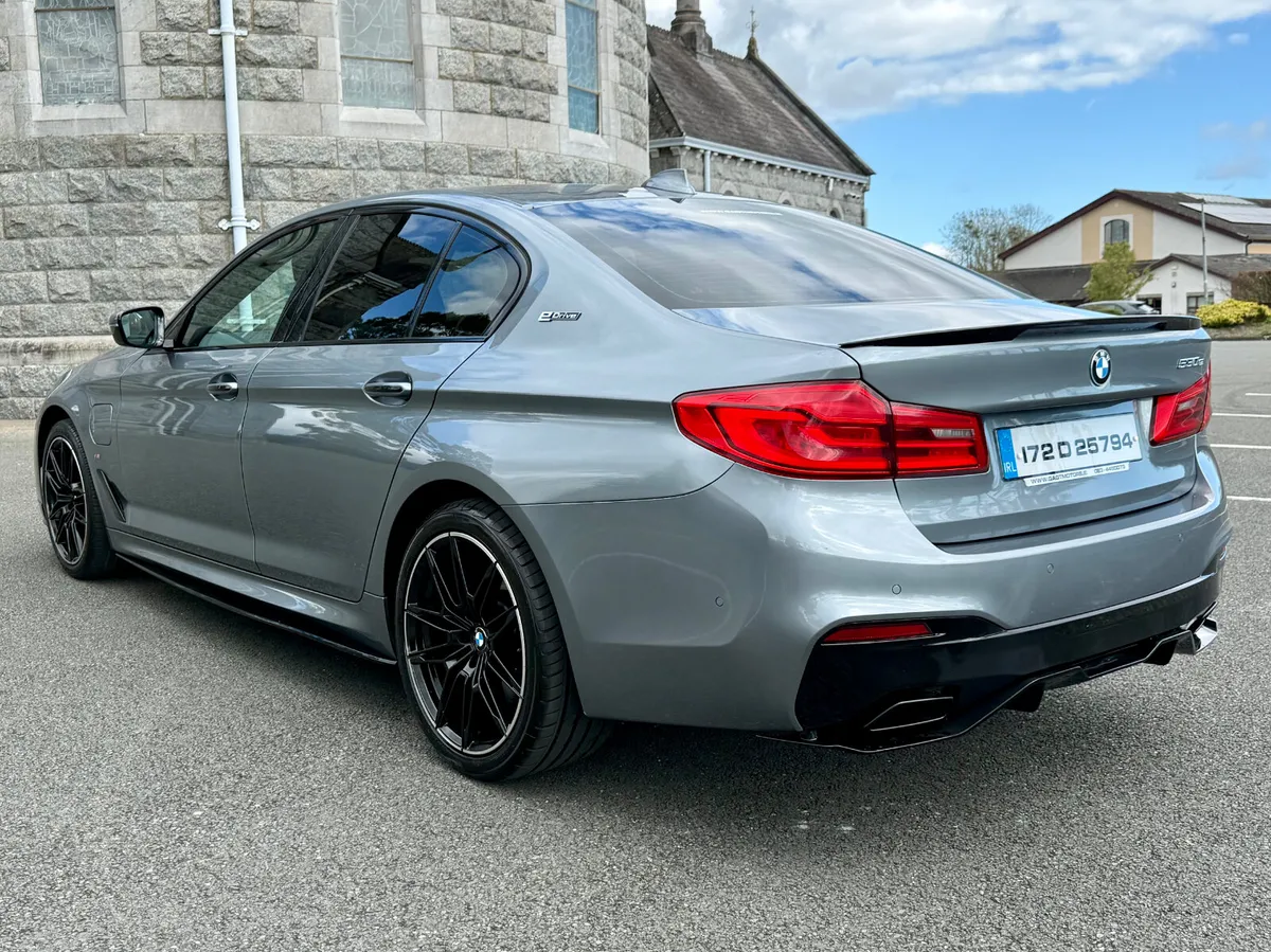 2017 BMW 530E M SPORT AUTO 248BHP - Image 4