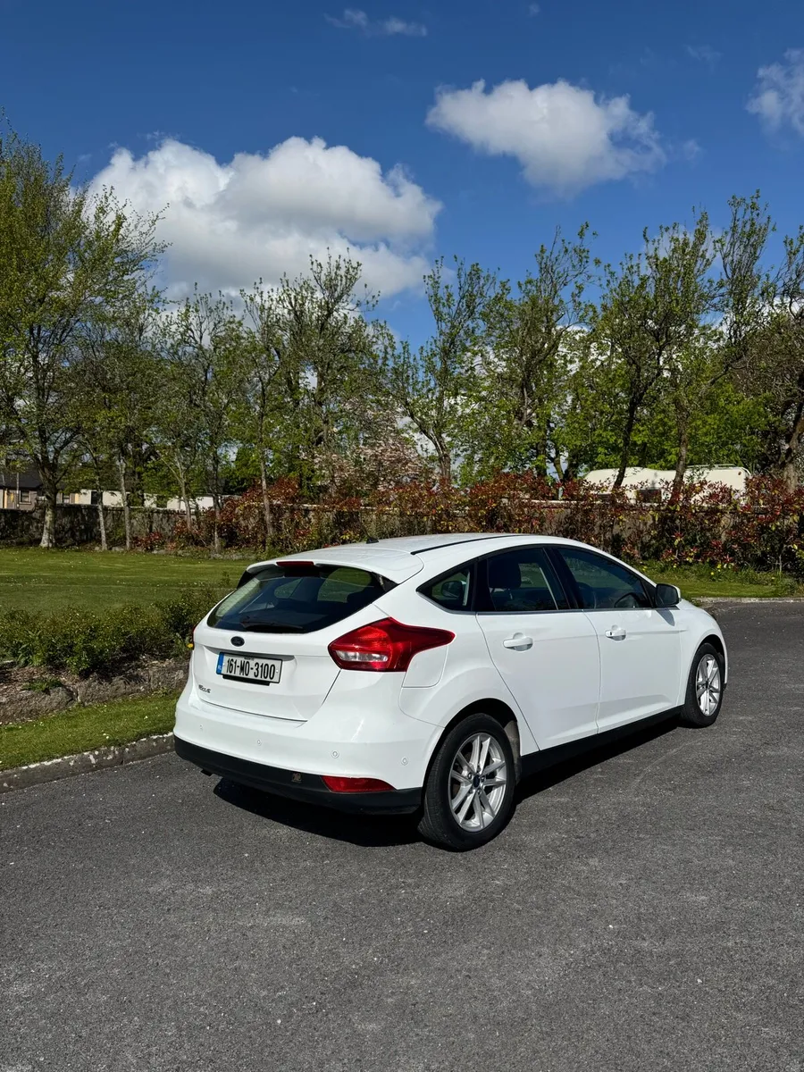 2016 Ford Focus 1.5 TDCI ZETEC - Image 3
