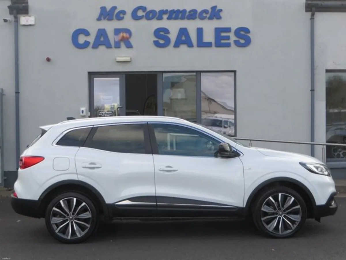 Renault Kadjar SIGNATURE NAV ENERGY , HIGH SPEC - Image 2
