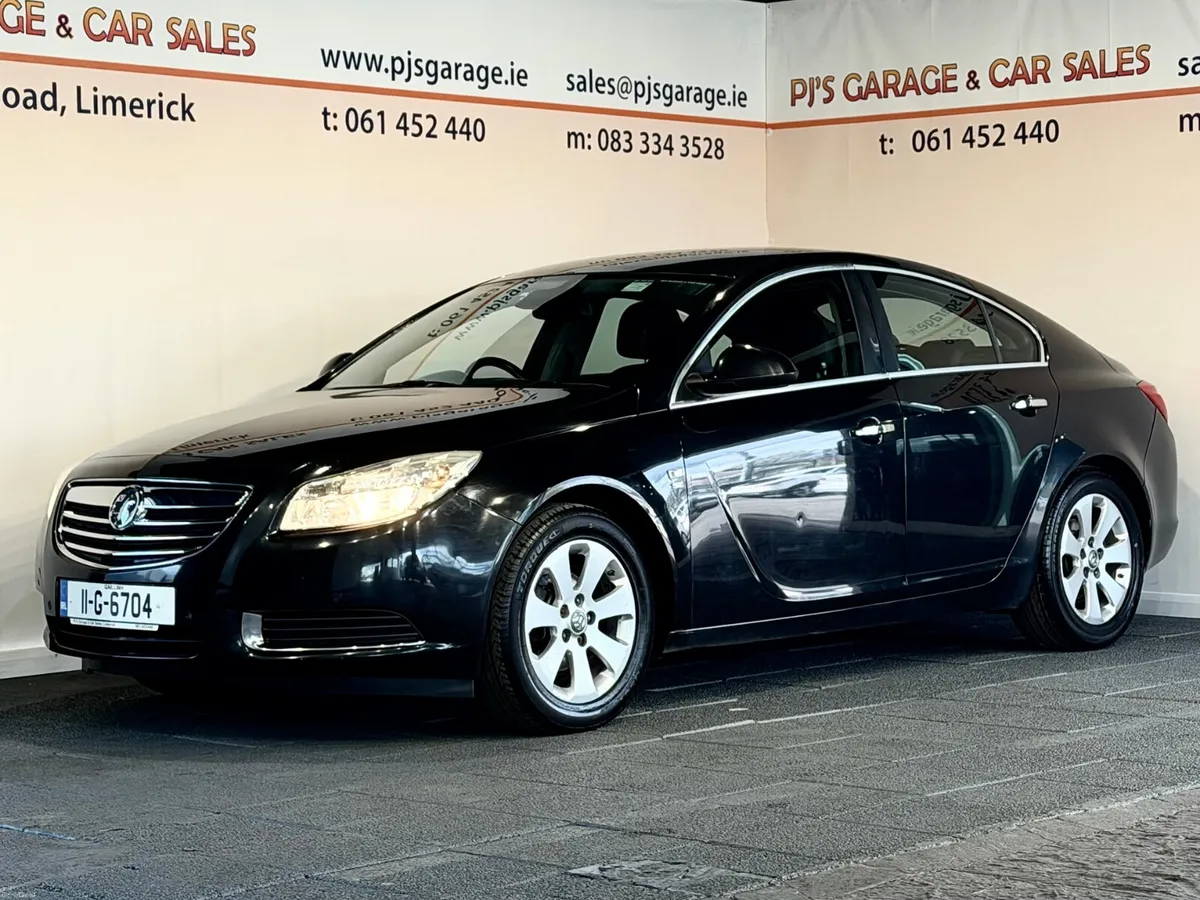 Vauxhall Insignia 2011, New NCT - Image 1