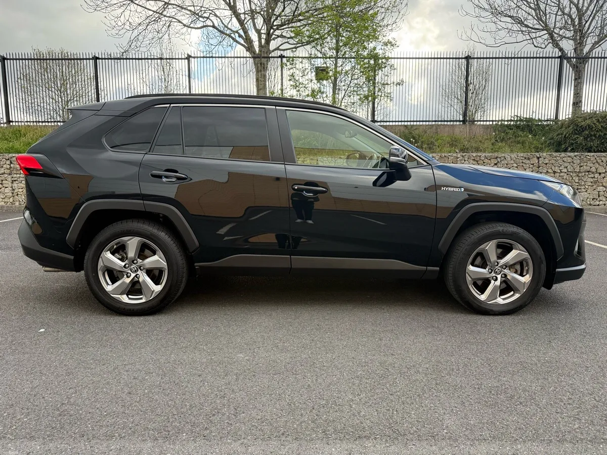 Toyota Rav 4 Hybrid Sol Automatic (New NCT 01-28) - Image 4