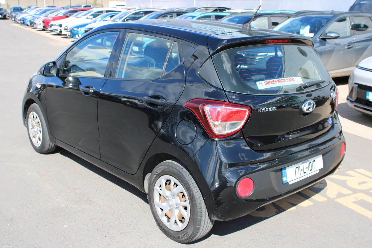 Hyundai i10 2017 - Image 3
