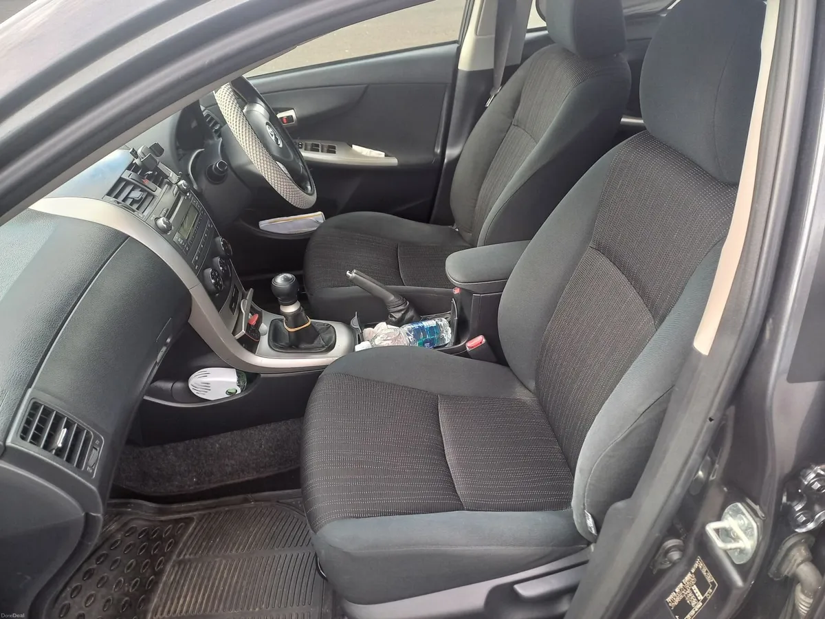 Toyota Corolla 2008 - Image 3