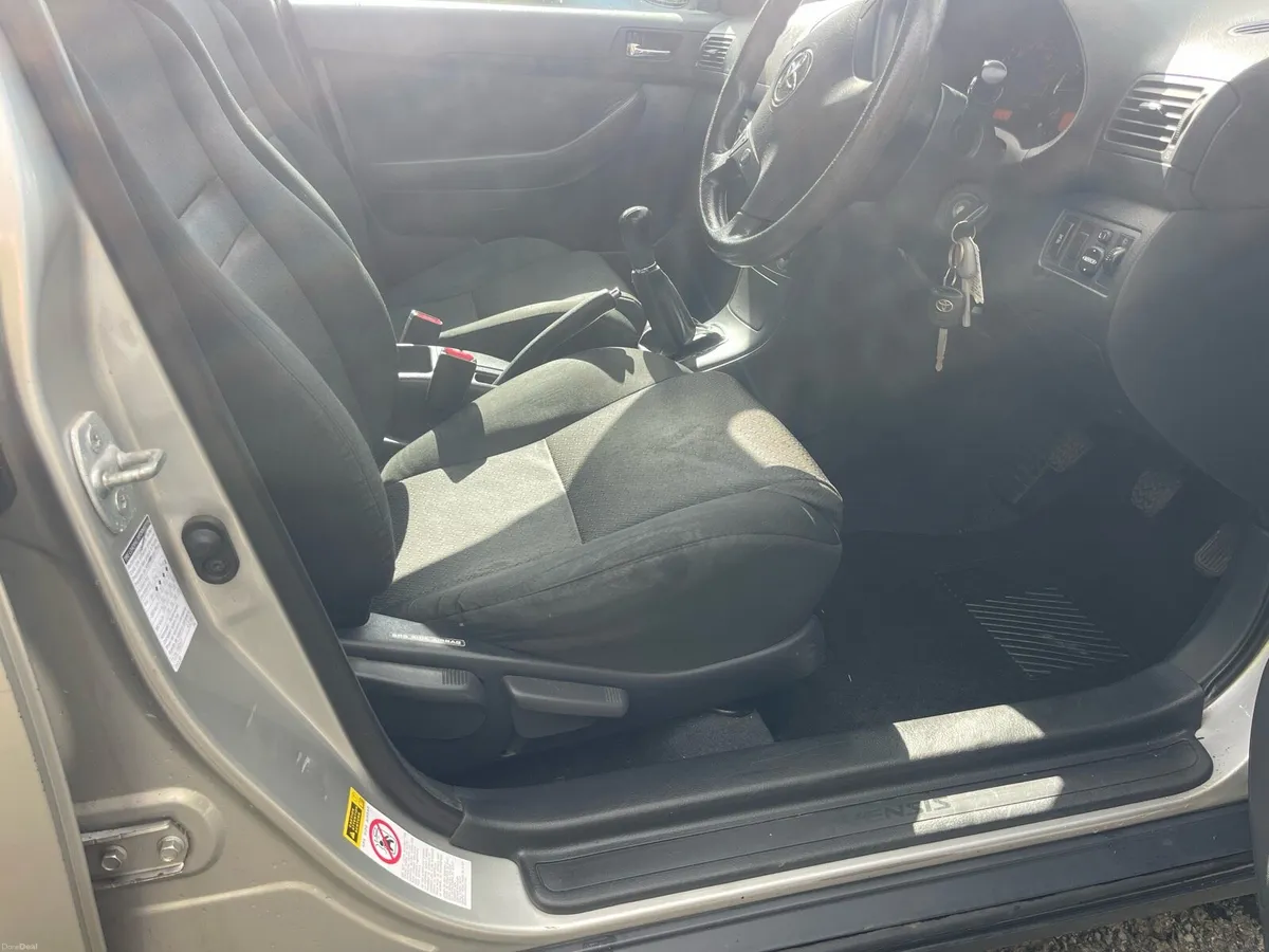 Avensis 1.6 New Nct 04/27 - Image 2