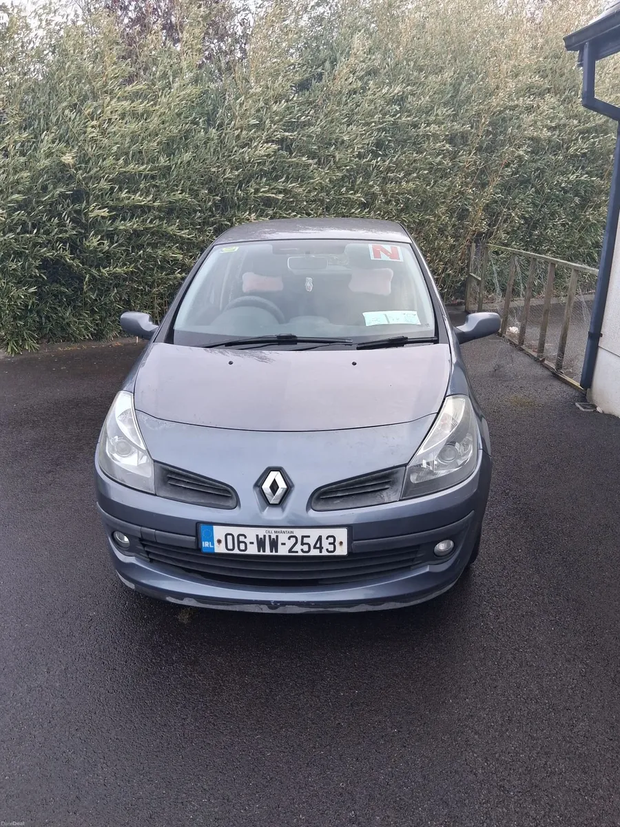 Renault Clio 2006 - Image 2