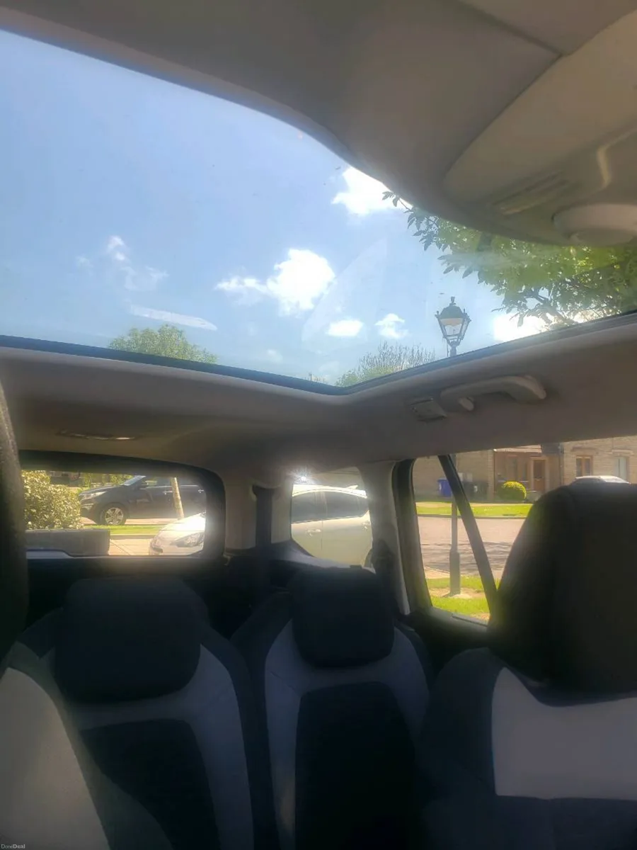 Citroën grand c4 Picasso spacetourer - Image 2