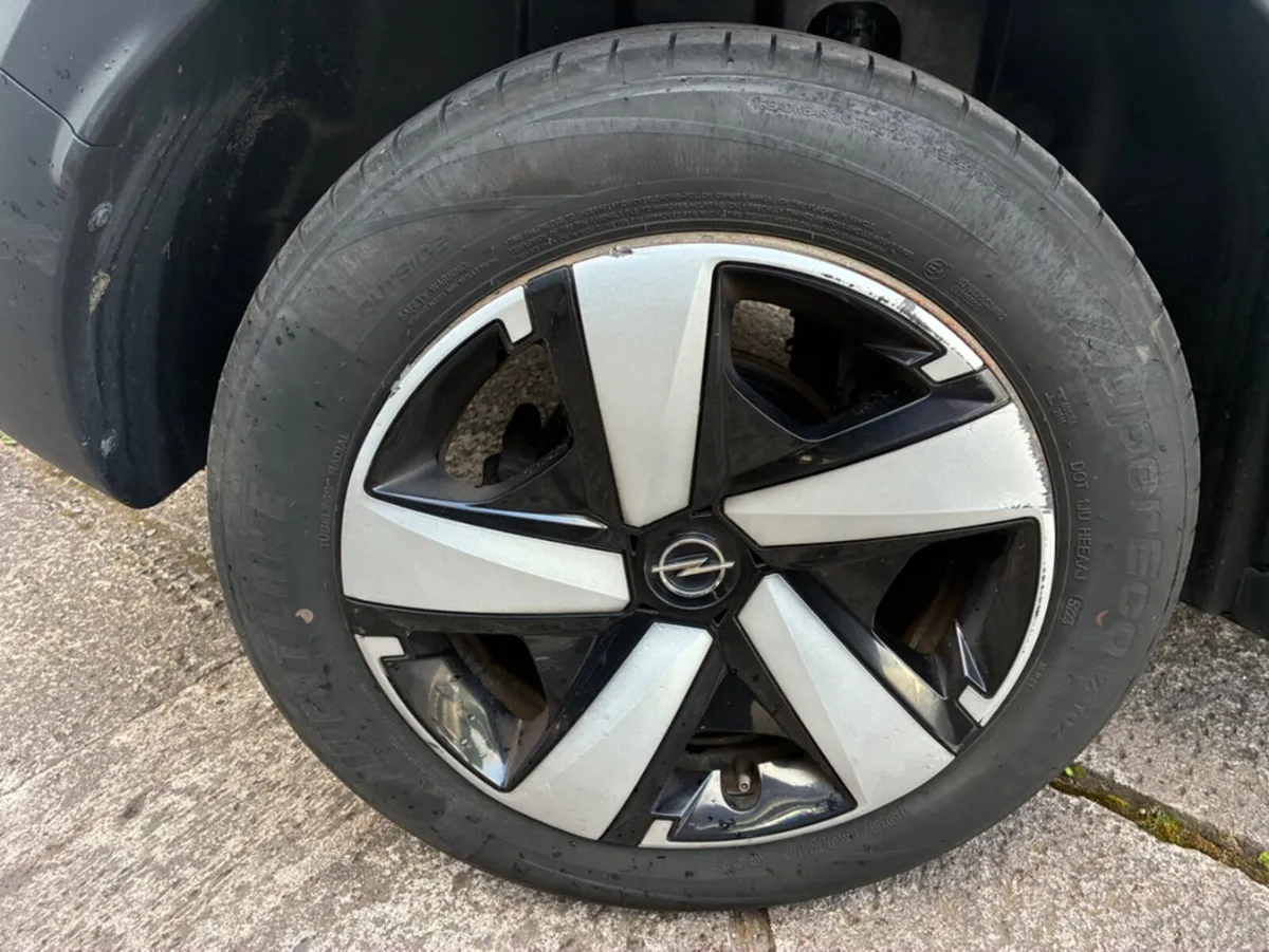 Opel Crossland MY21-SC-1.5 110PS-DS 110PS-DSL-6SP - Image 3