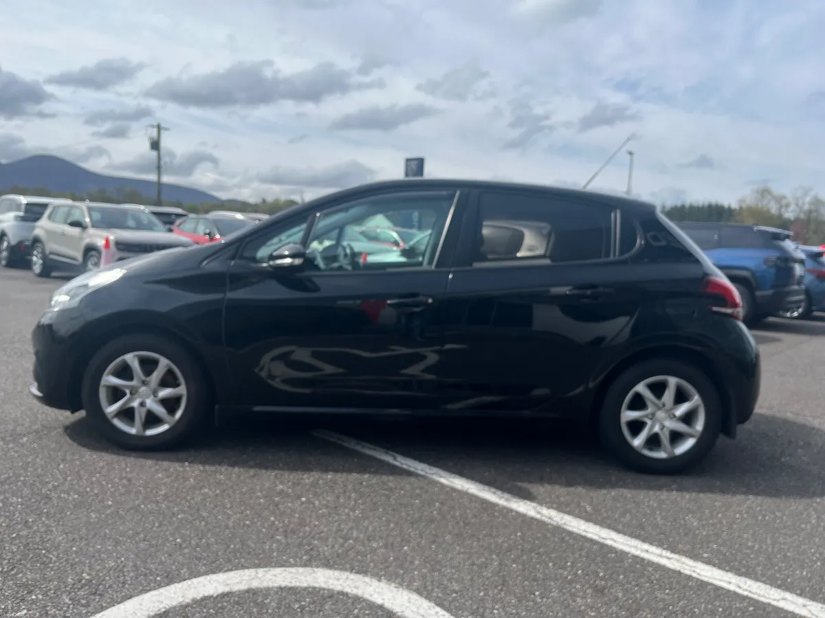 Peugeot 2008 2016 - Image 3