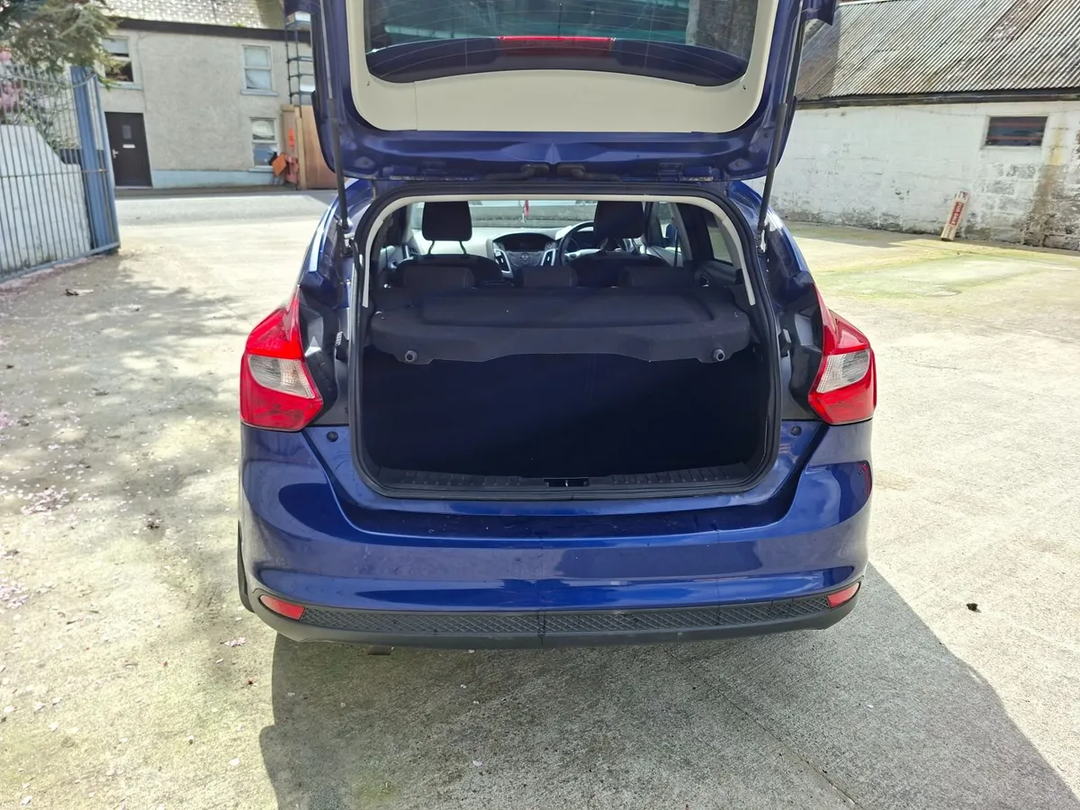 Ford Focus 2014 - Image 6