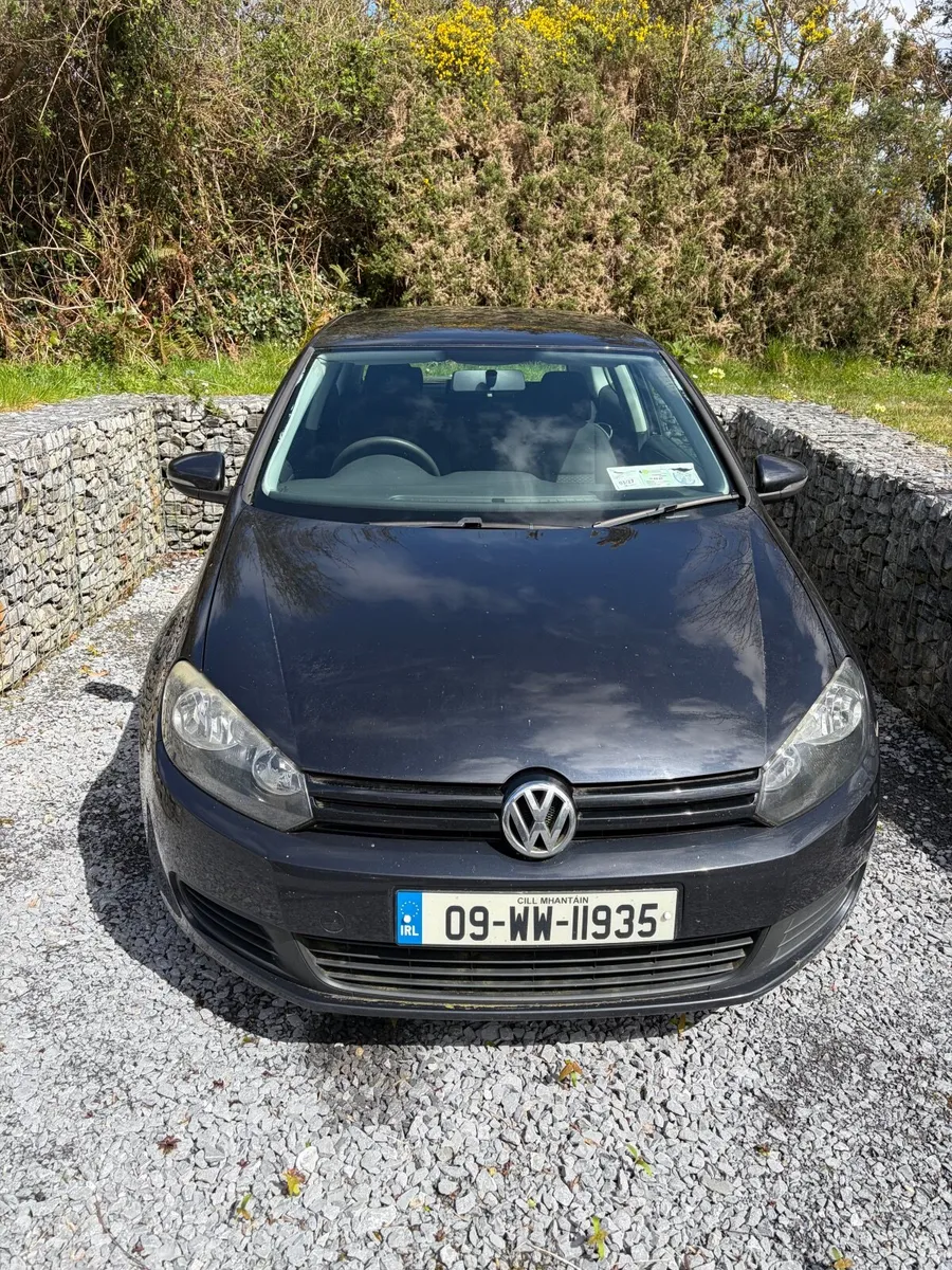 Volkswagen Golf 2009 - Image 1