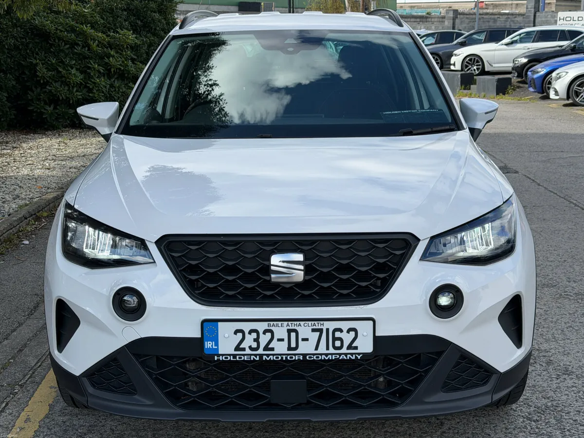 2023 SEAT Arona..REAR PARKING SENSORS - Image 4